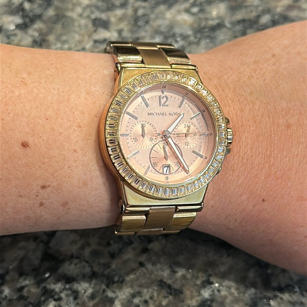 Michael Kors watch - Picture 10 of 10
